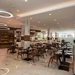 Porto Greco Village מלון