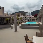 Porto Greco Village מלון