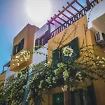 מלון Porto Greco Village הרסוניסוס