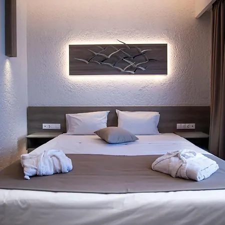 Hotel Porto Greco Village 4*