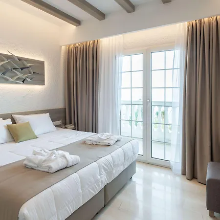 Porto Greco Village Hotel 4*