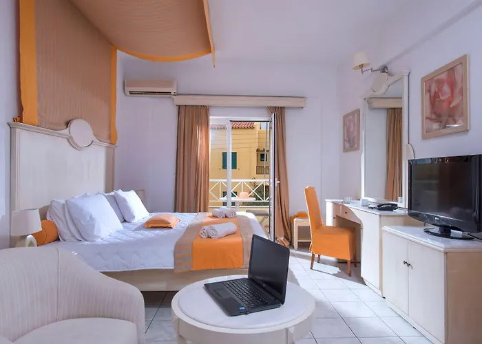 Hotel Porto Greco Village 4*